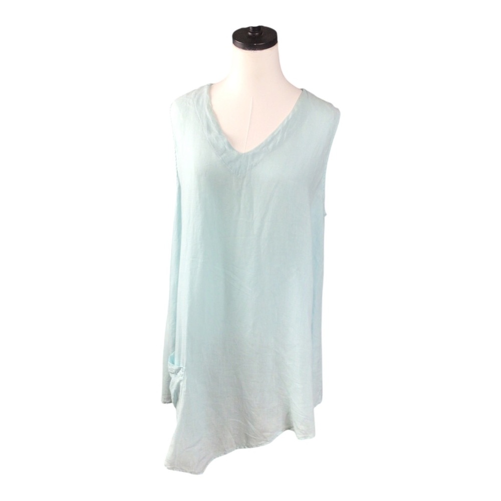 Match Point Pastel Blue Sleeveless V-Neck Women's Linen Top Large